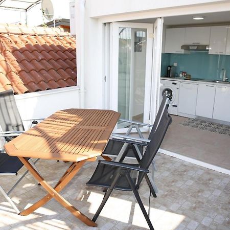 Holiday Home Yan With Bay View Vodice Eksteriør billede