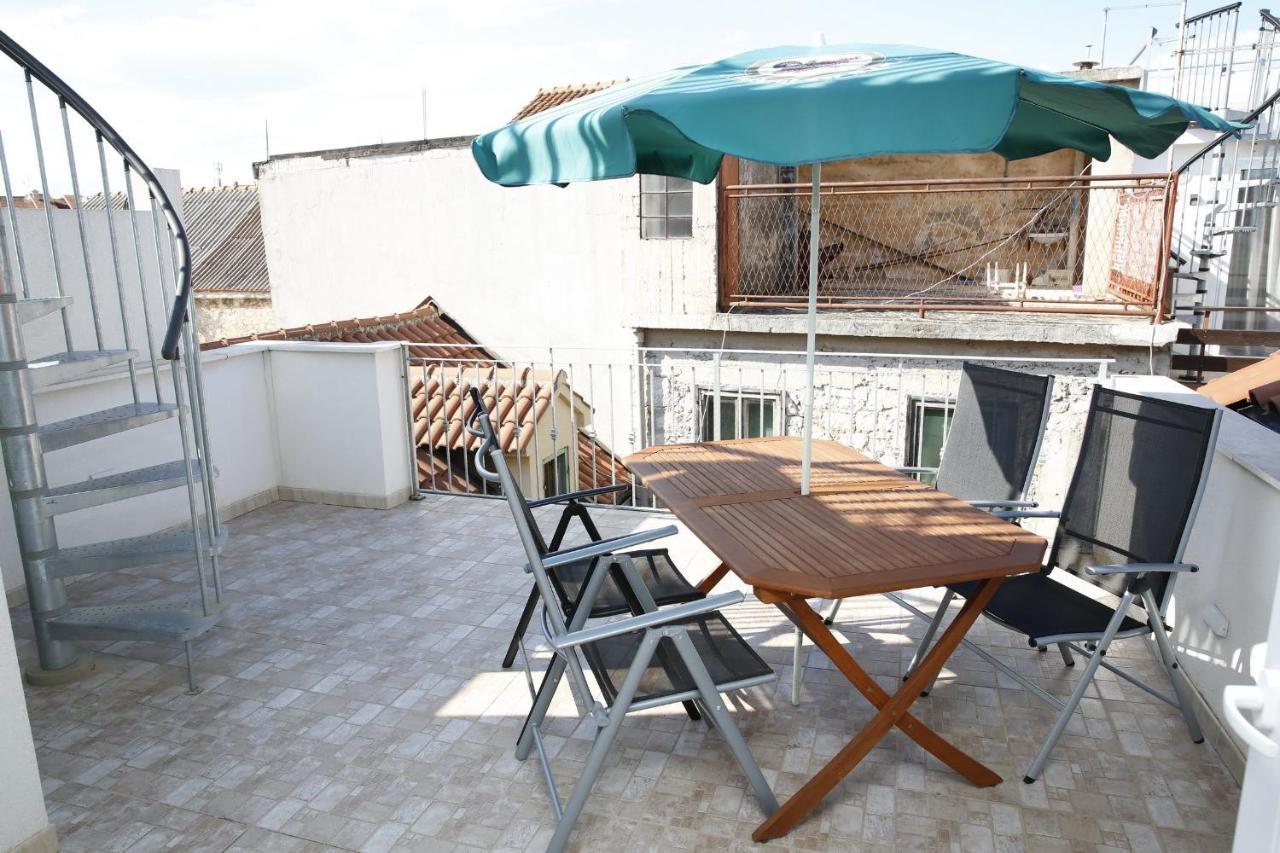 Holiday Home Yan With Bay View Vodice Eksteriør billede